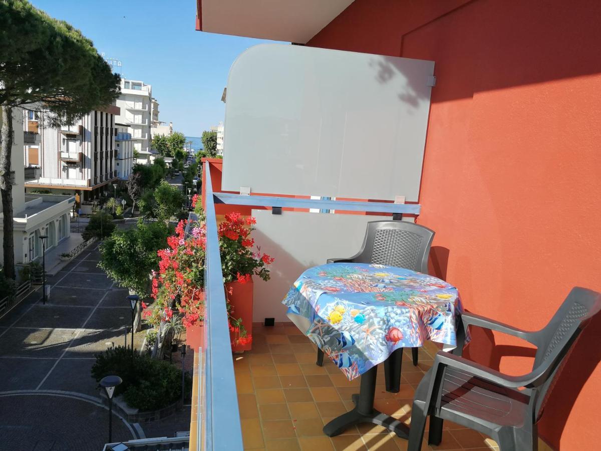 Hotel Tivoli Misano Adriatico Zewnętrze zdjęcie