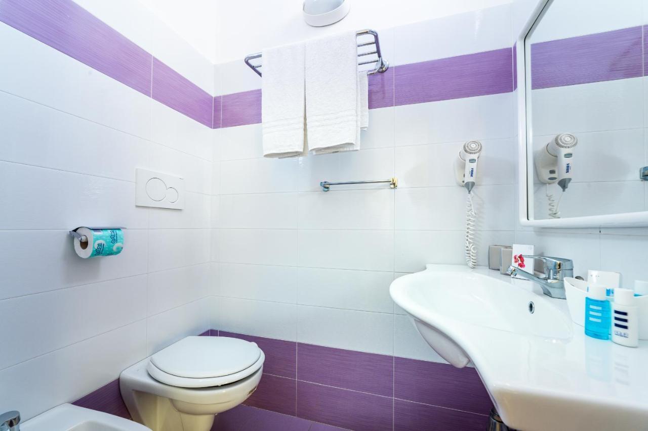 Hotel Tivoli Misano Adriatico Zewnętrze zdjęcie