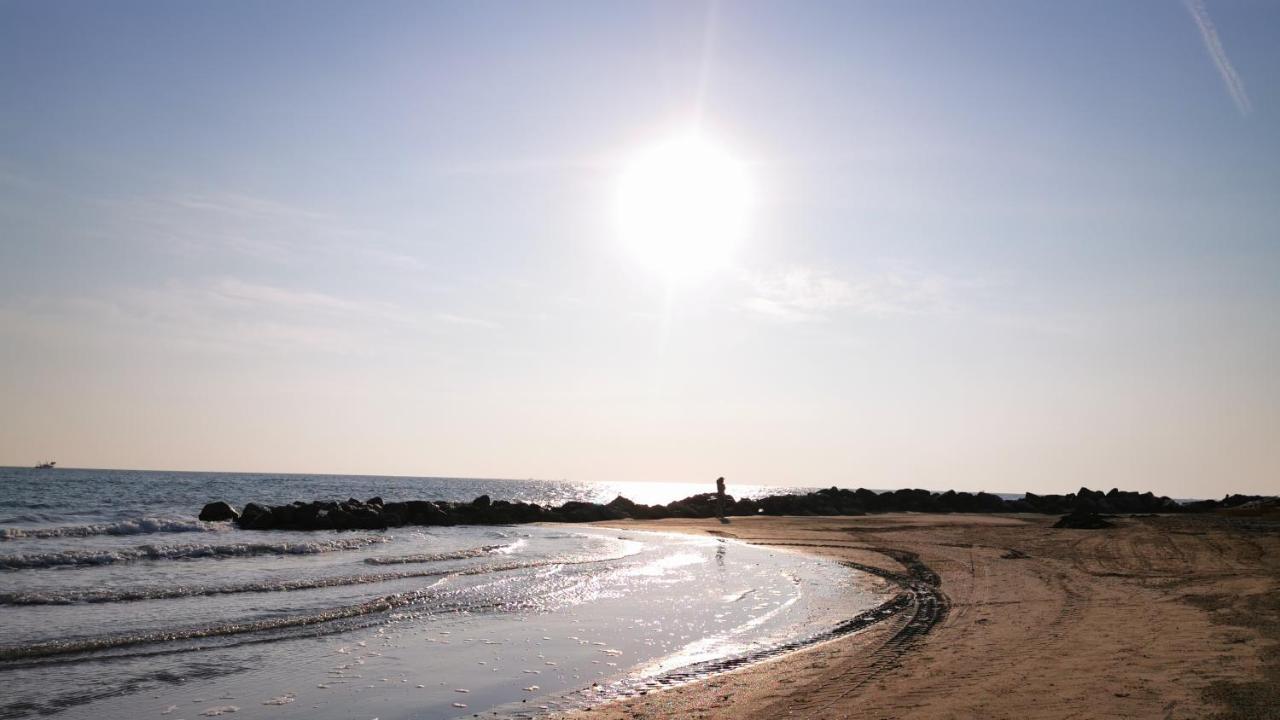 Hotel Tivoli Misano Adriatico Zewnętrze zdjęcie