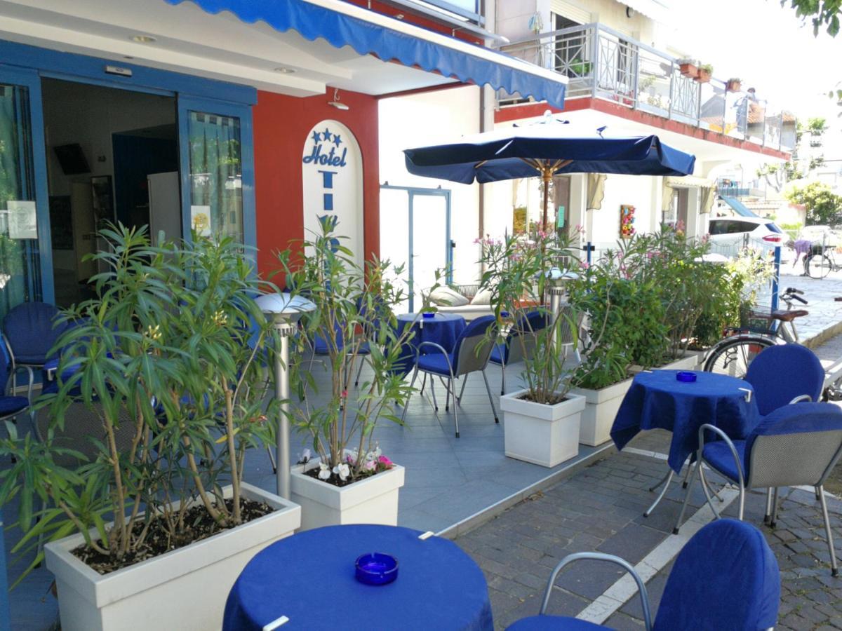 Hotel Tivoli Misano Adriatico Zewnętrze zdjęcie