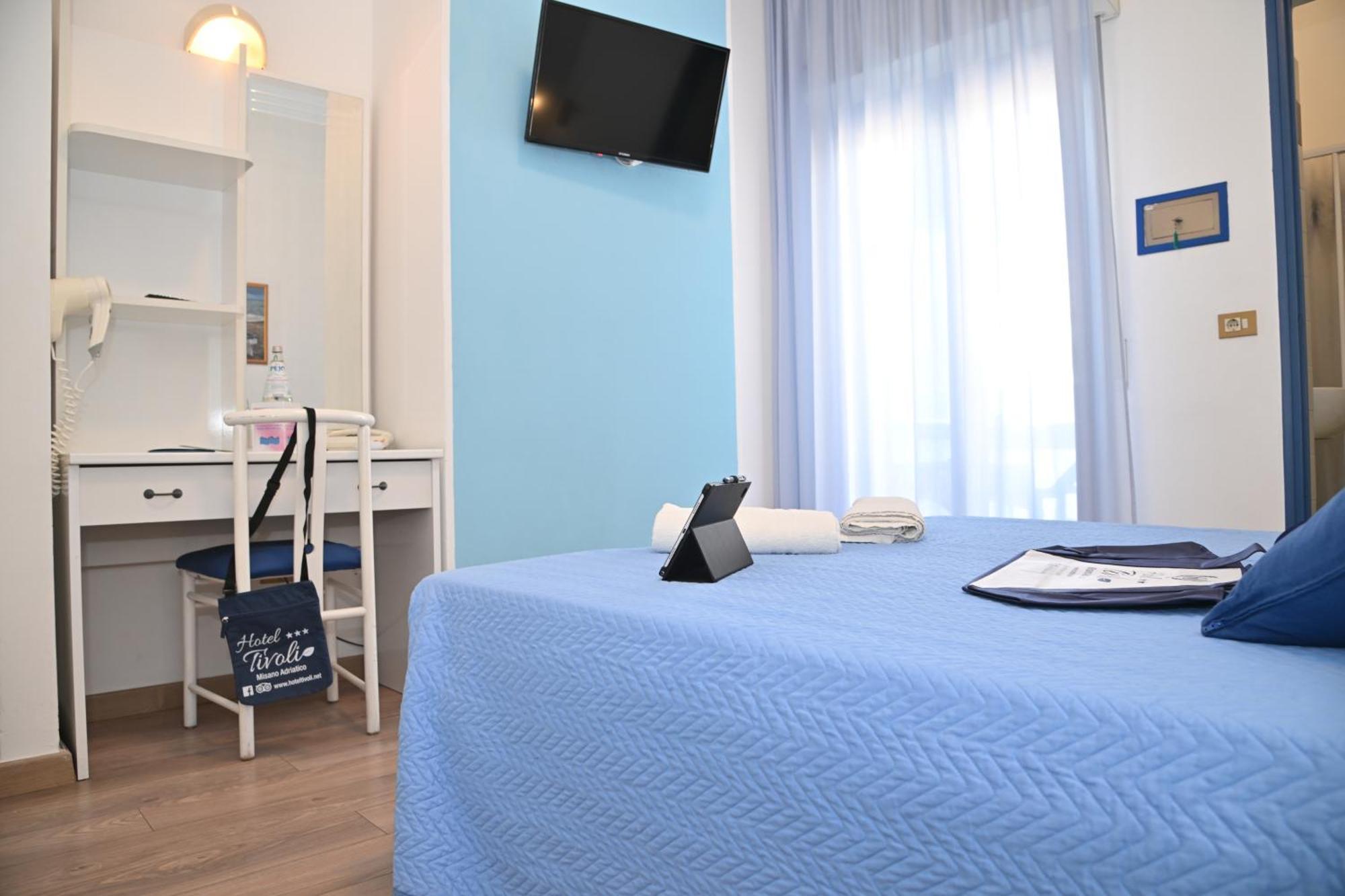 Hotel Tivoli Misano Adriatico Zewnętrze zdjęcie