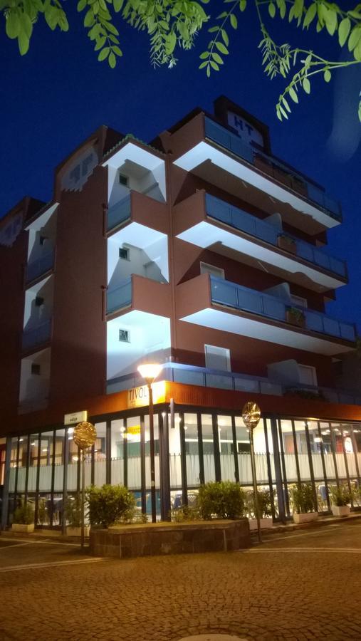 Hotel Tivoli Misano Adriatico Zewnętrze zdjęcie
